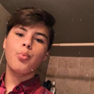 Meet your Posher, Brenton